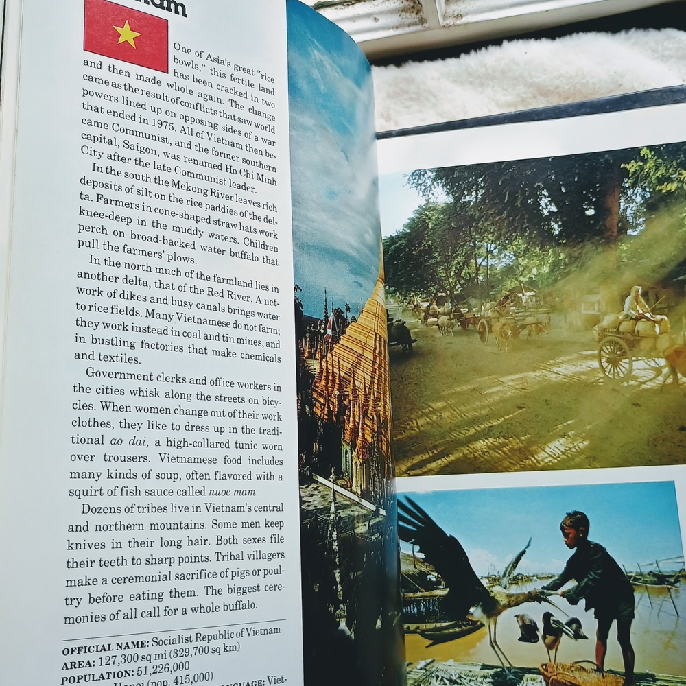 Bundle, 2 National Geographic Picture Atlas Coffee Table Books, Kids Education - Picture 13 of 14